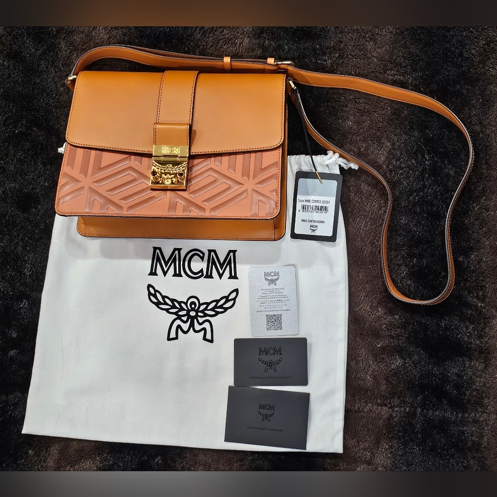 MCM NWT Tracy Shoulder Bag in Cubic Logo Leather